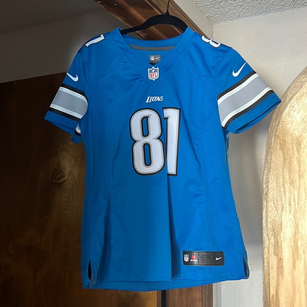 Women’s NIKE Detroit Lions Calvin Johnson jersey. Size M.